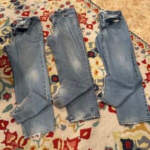Three pairs of Levi’s 550 RELAXED FIT SZ 32” X 30. Preowned SEE PICTURES